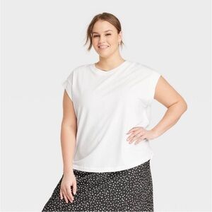 NWT Plus Size T-Shirt - 3X